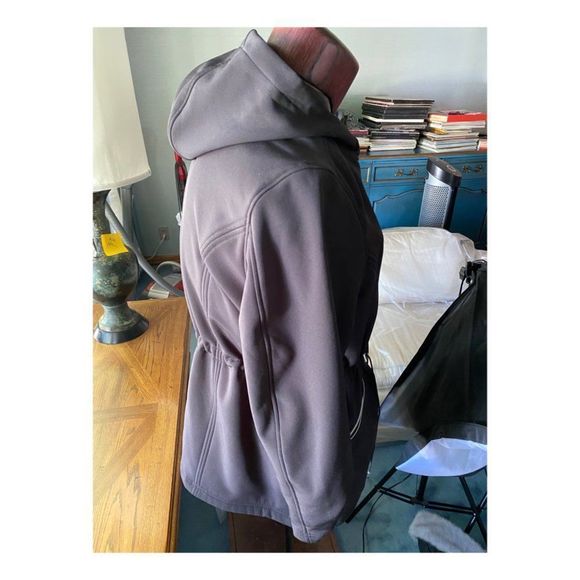 Reitman's Black Softshell Jacket Hooded Adjustable Waist Volup - Picture 5 of 9